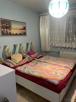 3izbovy byt s balkonom.. - 2