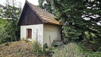 Predaj rodinný dom Nitra - Veľký Lapáš, pozemok 2780 m2 - 2