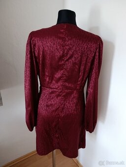 Bordové šaty veľkosť L - 2