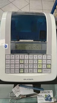 Predám zariadenie z predajní. - 2