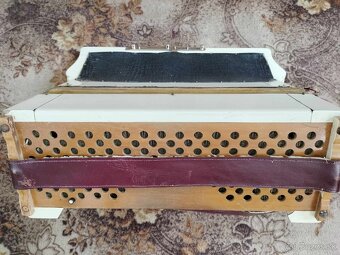 Akordeón 80 basový - 2