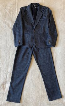2-dielny oblek velkosť 146 - 2
