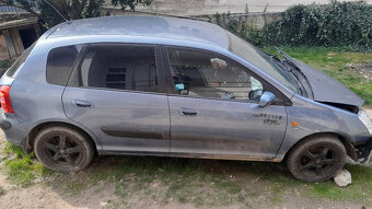 Predám HONDA CIVIC VII Hatchback 2001,  1.6 benzin - 2