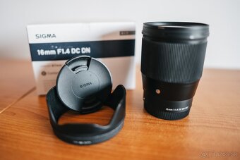 SIGMA 16mm f/1,4 DC DN Contemporary (Sony E) - 2