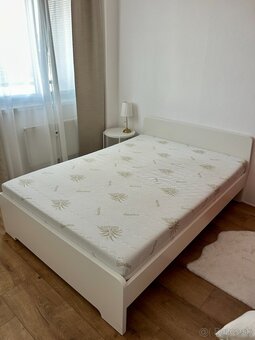 Posteľ - 2