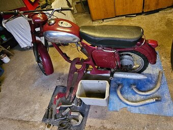 Jawa 250 - 2