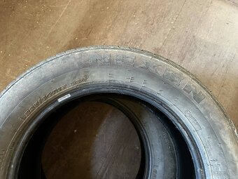 Nexen 225/60R17 - 2