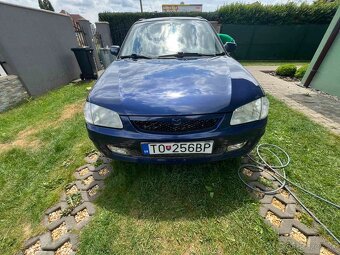 Mazda 323 - 2