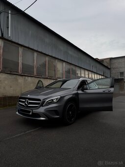 Mercedes GLA trieda 200 d 4MATIC A/T Edition 1 - 2