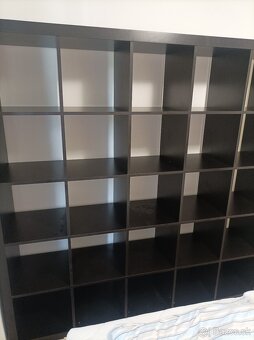 Kniznica Ikea - 2