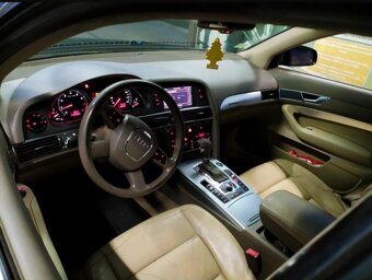Vymením Audi a6 c6 3.2 FSI - 2