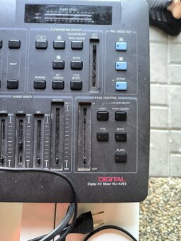 Mix pult - 2