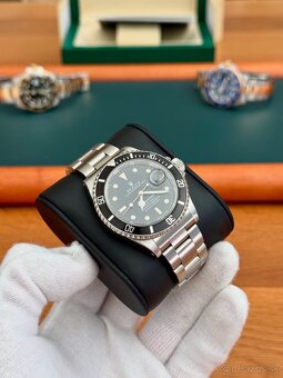 Rolex Submariner 16610 - 2