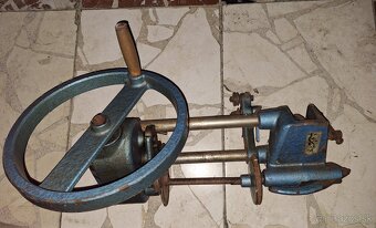 Zatvárač konzerv - 2
