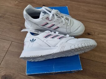 biele kožené nové botasky Adidas 37 - 2