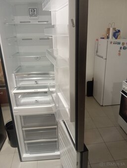 Chladnička s mrazničkou - 2