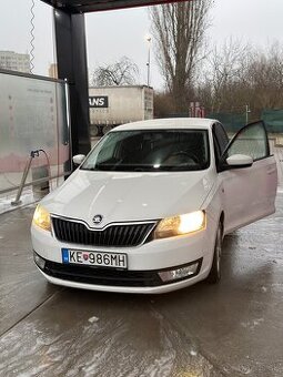 Skoda Rapid - 2
