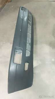 Predný nárazník Audi 80 b3 - 2