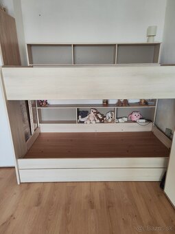Poschodova postel - 2