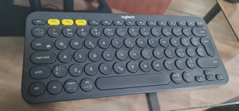 Logitech K380 SK/CZ Bluetooth Keyboard - 2