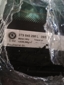 Tónované sklo Superb II - 2