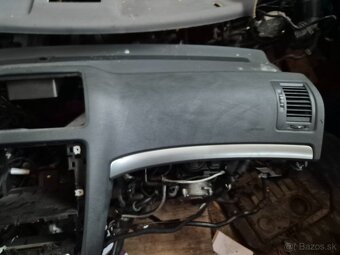 Diely interieru Škoda Octavia 2 - 2