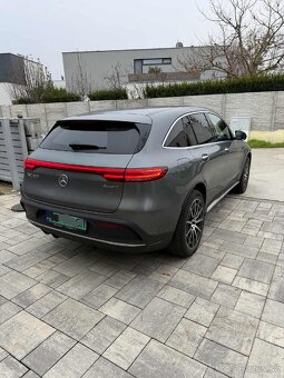 Mercedes EQC400 - 2