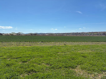 Na predaj ORNÁ Pôda Dežerice 85000 m2 - 2