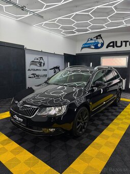 Škoda Superb Combi - 2