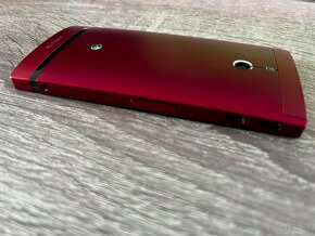 Sony Xperia P LT26i červený TOP STAV - 2
