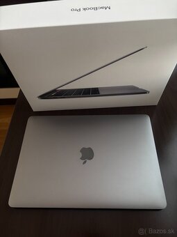 Predám Macbook 13" Four Thunderbolr 3 ports 500 GB - 2