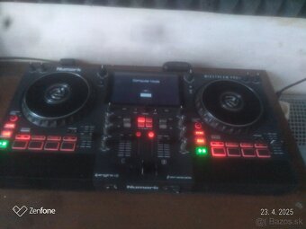 Predam Numark xstream pro pla - 2