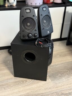 Logitech Speaker System Z623 2.1 - 2