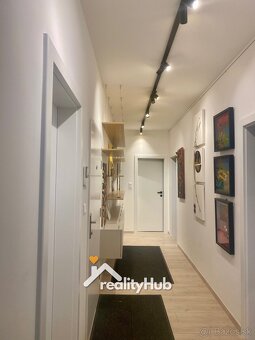 Prenajmite si moderný 3-izbový byt s predzáhradkou - 2
