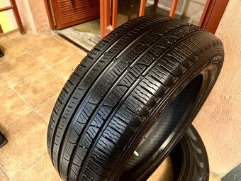 235/55 R18 celoročné pneumatiky -2 kusy - 2