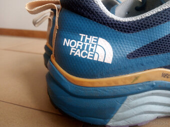 Damske bezecke tanisky THE NORTH FACE. - 2