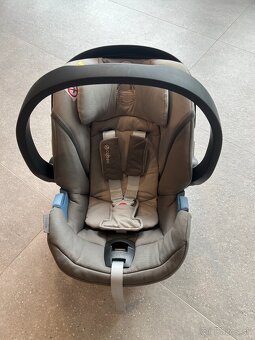 Cybex Aton 5 s Isofixom - 2