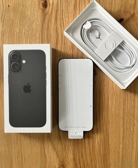 iPhone 16 128 GB - 2