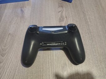 Ps4 predám alebo vymením - 2