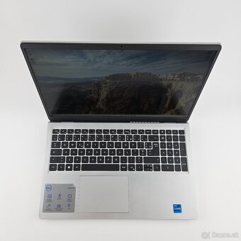 DELL Inspiron 15 - / i5-1235U / RAM: 8GB / SSD: 256GB - 2