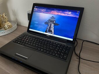 Herný MSI GE620DX-15,6"FHD,i7,8gb ram,GT 555m,256gb - 2