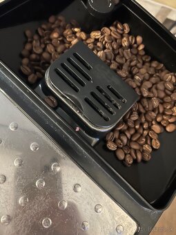 Kavovar Delonghi Magnifica ECAM20 - 2