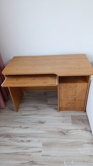 Kancelársky stôl - 2