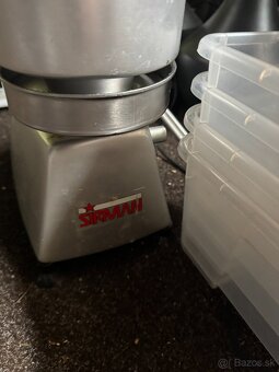 Tvarovací stroj na burger mäso - 2