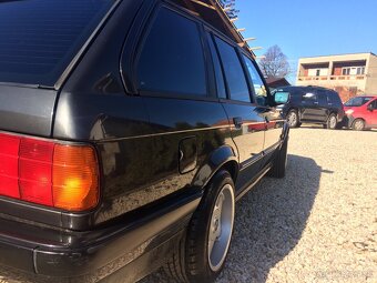 Bmw e30 touring - 2