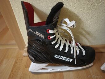 Predám hokejové korčule Bauer Pro - 2