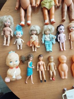 Bábiky,nábytok - 2