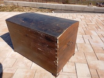 Stará retro truhla bedňa - 2