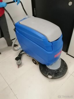 Čistiaci stroj - 2
