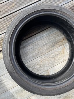 235/40 R19 letne pneu Bridgestone - 2